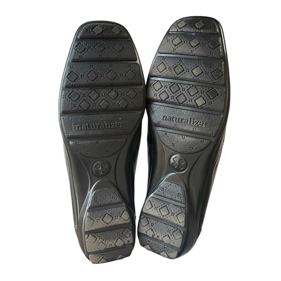 Naturalizer Loafer Slip On Shoes N5 Comfort JUSTIFY Black Women's size 7 - Picture 7 of 9